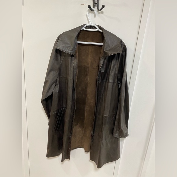 Reversible brown leather jacket - Picture 1 of 4